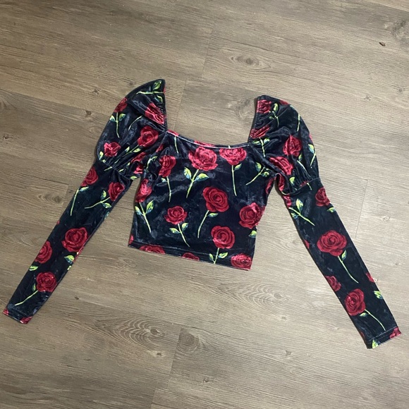 Dolls Kill / dELiA*s | Bouquet Of Thorns Long Sleeve Top - Picture 2 of 4